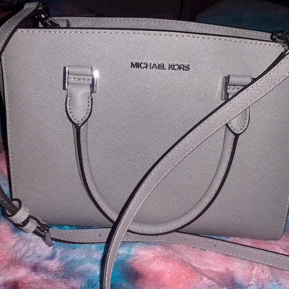 Michael Kors Handbags - Michael Kors Purse